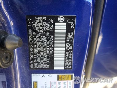 Zdjęcie 12 z 12 samochodu: 2017 TOYOTA PRIUS TWO VIN:JTDKBRFU6H3542621 - miniatura