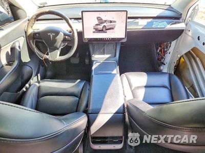 Zdjęcie 8 z 13 samochodu: 2022 TESLA MODEL Y VIN:7SAYGDEE0NF374968 - miniatura