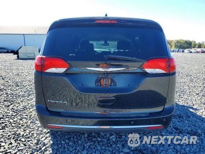 Zdjęcie 6 z 13 samochodu: 2017 CHRYSLER PACIFICA TOURING L VIN:2C4RC1BG0HR688534 - miniatura