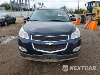 Piąte zdjęcie samochodu w środku: 2012 CHEVROLET TRAVERSE LS VIN:1GNKREEDXCJ143728 - miniatura