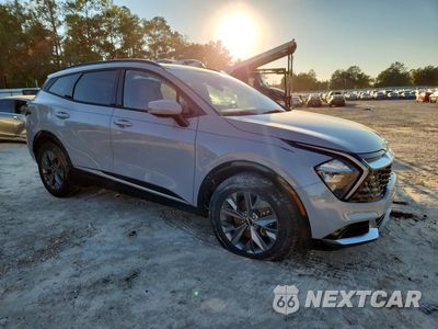 Czwarte zdjęcie samochodu z boku: 2023 KIA SPORTAGE SX VIN:5XYK43AF2PG052560 - miniatura