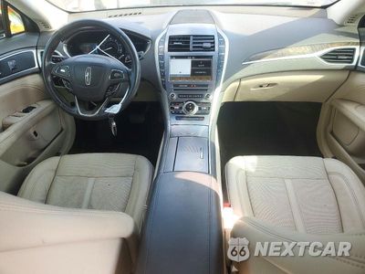 Zdjęcie 8 z 12 samochodu: 2017 LINCOLN MKZ HYBRID RESERVE VIN:3LN6L5MU6HR606521 - miniatura