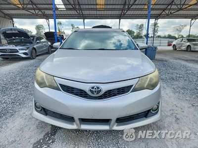 Piąte zdjęcie samochodu w środku: 2014 TOYOTA CAMRY SE VIN:4T1BF1FK1EU452895 - miniatura