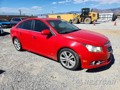 Czwarte zdjęcie samochodu z boku: 2014 CHEVROLET CRUZE LTZ VIN:1G1PG5SB5E7169797 - miniatura