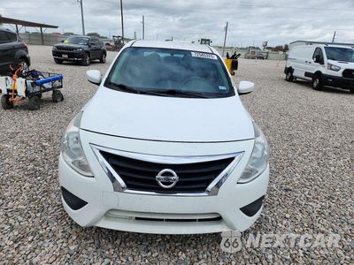 Piąte zdjęcie samochodu w środku: 2017 NISSAN VERSA 1.6 S PLUS VIN:3N1CN7AP1HL852278 - miniatura