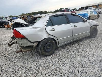 Trzecie zdjęcie samochodu z tyłu: 2007 HONDA ACCORD EX VIN:1HGCM56757A007874 - miniatura