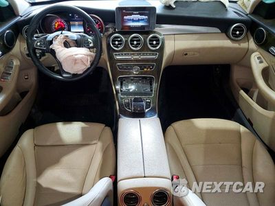Zdjęcie 8 z 12 samochodu: 2016 MERCEDES-BENZ C 300 VIN:55SWF4JB7GU098194 - miniatura