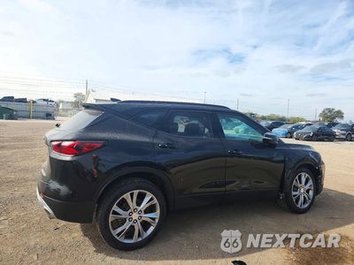 Trzecie zdjęcie samochodu z tyłu: 2020 CHEVROLET BLAZER 2LT VIN:3GNKBHRS3LS568981 - miniatura
