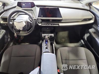 Zdjęcie 8 z 13 samochodu: 2025 TOYOTA PRIUS LE VIN:JTDACAAU5S3057511 - miniatura