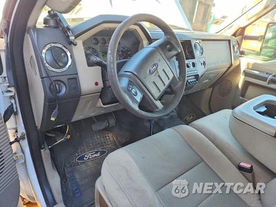 Zdjęcie 8 z 13 samochodu: 2008 FORD F350 SUPER DUTY VIN:1FDWX37R58ED46115 - miniatura