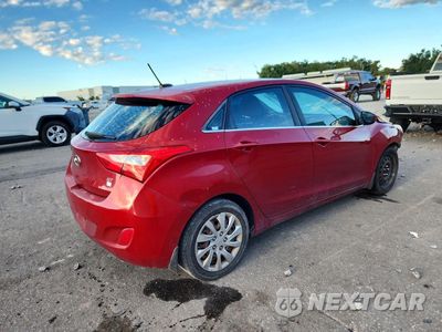 Trzecie zdjęcie samochodu z tyłu: 2016 HYUNDAI ELANTRA GT BASE VIN:KMHD35LH4GU294802 - miniatura
