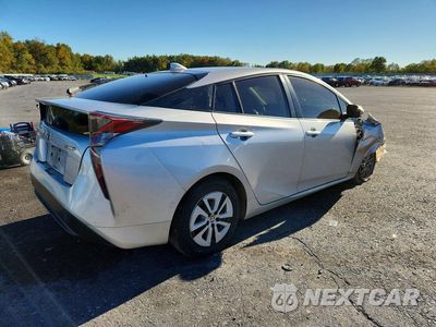 Trzecie zdjęcie samochodu z tyłu: 2017 TOYOTA PRIUS THREE VIN:JTDKARFUXH3036339 - miniatura