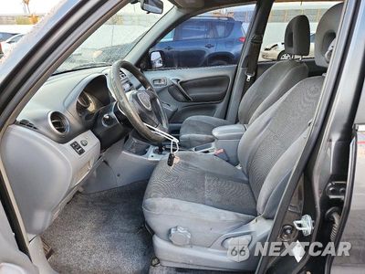 Zdjęcie 7 z 13 samochodu: 2003 TOYOTA RAV4 BASE VIN:JTEGH20V830104640 - miniatura