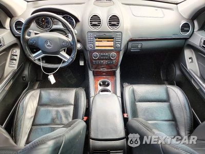 Zdjęcie 8 z 13 samochodu: 2009 MERCEDES-BENZ ML 63 AMG VIN:4JGBB77E29A481028 - miniatura