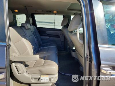 Zdjęcie 11 z 14 samochodu: 2017 HONDA ODYSSEY EXL VIN:5FNRL5H61HB017178 - miniatura