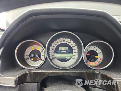 Zdjęcie 9 z 12 samochodu: 2014 MERCEDES-BENZ E 550 4MATIC VIN:WDDHF9BBXEA883116 - miniatura