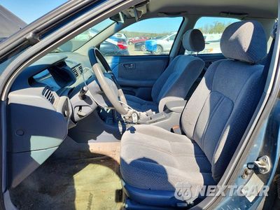 Zdjęcie 7 z 12 samochodu: 2001 TOYOTA CAMRY LE VIN:4T1BG22K01U831793 - miniatura