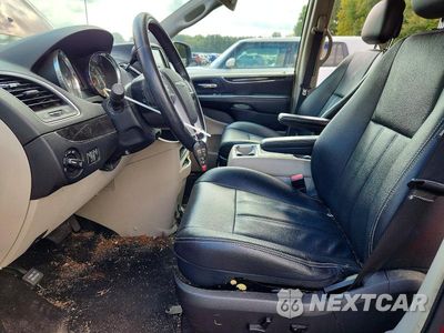 Zdjęcie 7 z 13 samochodu: 2014 CHRYSLER TOWN & COUNTRY TOURING VIN:2C4RC1BG6ER112989 - miniatura