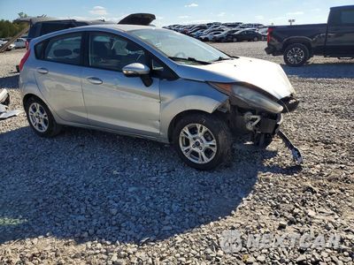 Czwarte zdjęcie samochodu z boku: 2015 FORD FIESTA SE VIN:3FADP4EJ0FM118566 - miniatura