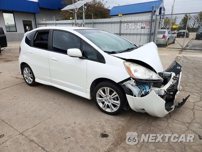 Czwarte zdjęcie samochodu z boku: 2010 HONDA FIT SPORT VIN:JHMGE8H4XAS026096 - miniatura