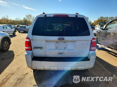 Zdjęcie 6 z 14 samochodu: 2011 FORD ESCAPE XLT VIN:1FMCU9D77BKB43415 - miniatura