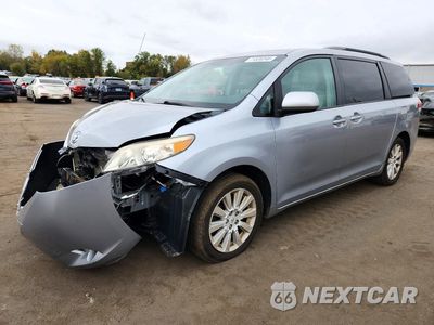 2012 TOYOTA SIENNA XLE 7-PASSENGER 5TDDK3DC0CS041781 - główne zdjęcie licytacji z USA - miniatura