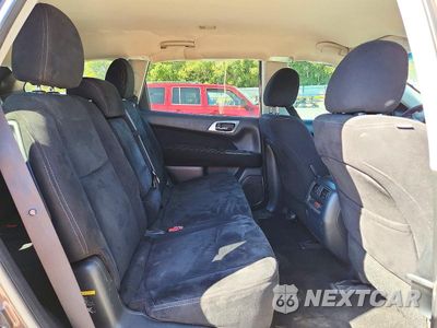 Zdjęcie 11 z 13 samochodu: 2016 NISSAN PATHFINDER S VIN:5N1AR2MN3GC671694 - miniatura