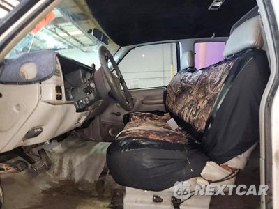 Zdjęcie 7 z 12 samochodu: 1998 GMC SIERRA C2500 VIN:1GTGC29R3WE520806 - miniatura