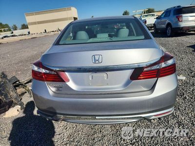 Zdjęcie 6 z 13 samochodu: 2017 HONDA ACCORD LX VIN:1HGCR2F38HA186393 - miniatura