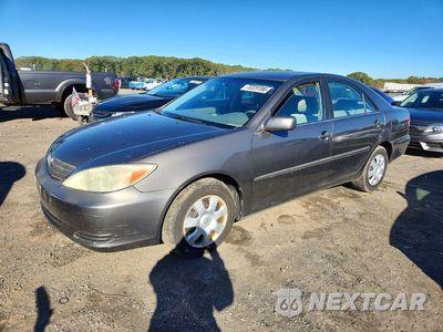 2004 TOYOTA CAMRY LE 4T1BE32K34U833151 - główne zdjęcie licytacji z USA - miniatura