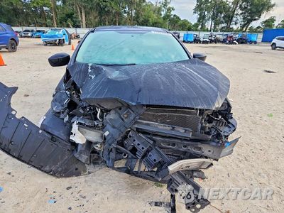 Piąte zdjęcie samochodu w środku: 2018 FORD FOCUS SE VIN:1FADP3FE5JL209046 - miniatura