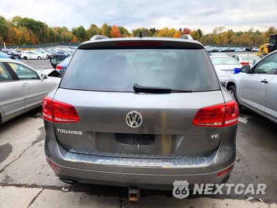 Zdjęcie 6 z 13 samochodu: 2014 VOLKSWAGEN TOUAREG V6 VIN:WVGEF9BP3ED013873 - miniatura