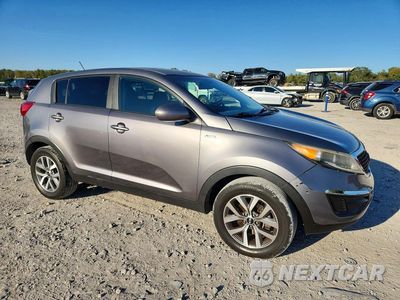 Czwarte zdjęcie samochodu z boku: 2016 KIA SPORTAGE LX VIN:KNDPBCAC2G7877755 - miniatura