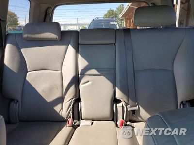 Zdjęcie 10 z 13 samochodu: 2006 TOYOTA HIGHLANDER LIMITED VIN:JTEEP21A860160328 - miniatura
