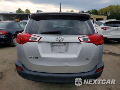 Zdjęcie 6 z 13 samochodu: 2015 TOYOTA RAV4 LE VIN:JTMBFREV3FJ050314 - miniatura