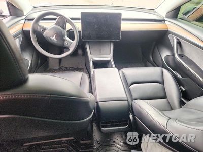 Zdjęcie 8 z 12 samochodu: 2023 TESLA MODEL 3 VIN:5YJ3E1EA2PF711572 - miniatura
