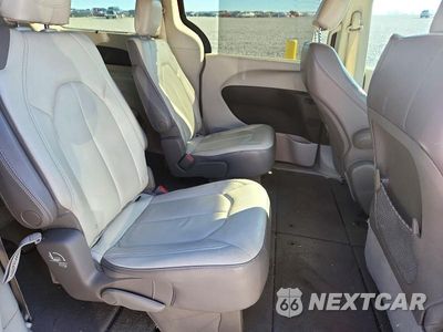 Zdjęcie 11 z 13 samochodu: 2017 CHRYSLER PACIFICA TOURING L VIN:2C4RC1BG0HR587560 - miniatura