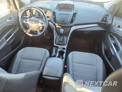 Zdjęcie 8 z 13 samochodu: 2014 FORD ESCAPE SE VIN:1FMCU0GX5EUC65058 - miniatura