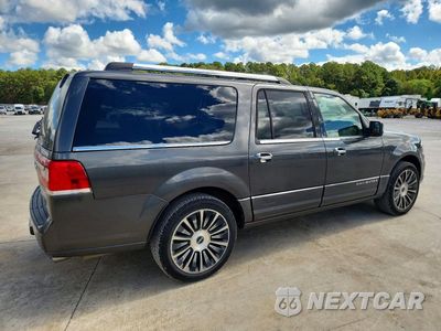 Trzecie zdjęcie samochodu z tyłu: 2016 LINCOLN NAVIGATOR L SELECT VIN:5LMJJ3HT8GEL01221 - miniatura