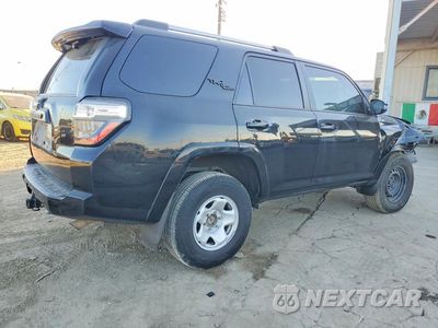 Trzecie zdjęcie samochodu z tyłu: 2018 TOYOTA 4RUNNER TRD OFF-ROAD PREMIUM VIN:JTEBU5JR1J5590622 - miniatura
