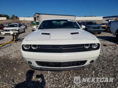 Piąte zdjęcie samochodu w środku: 2019 DODGE CHALLENGER SXT VIN:2C3CDZAG9KH620530 - miniatura
