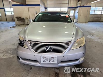 Piąte zdjęcie samochodu w środku: 2007 LEXUS LS 460L VIN:JTHGL46F175009407 - miniatura