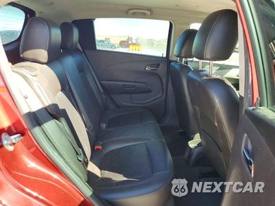 Zdjęcie 10 z 12 samochodu: 2014 CHEVROLET SONIC LTZ VIN:1G1JE6SB6E4219593 - miniatura