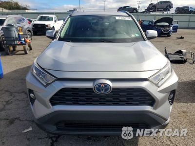 Piąte zdjęcie samochodu w środku: 2019 TOYOTA RAV4 HYBRID XLE VIN:2T3RWRFV8KW022999 - miniatura