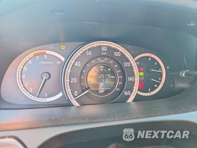 Zdjęcie 9 z 13 samochodu: 2016 HONDA ACCORD EX VIN:1HGCR2F70GA223292 - miniatura