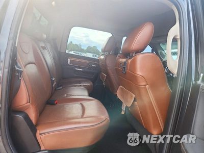 Zdjęcie 10 z 12 samochodu: 2014 RAM 2500 LONGHORN VIN:3C6UR5GL4EG190318 - miniatura