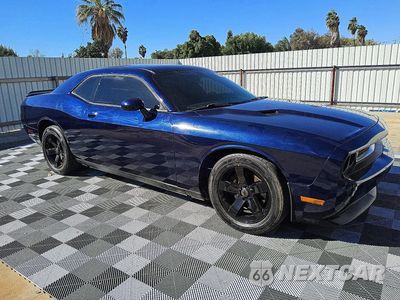 Czwarte zdjęcie samochodu z boku: 2014 DODGE CHALLENGER SXT VIN:2C3CDYAG5EH284244 - miniatura