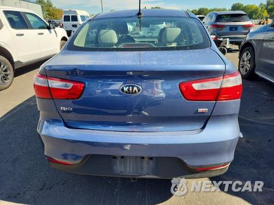 Zdjęcie 6 z 12 samochodu: 2016 KIA RIO LX VIN:KNADM4A38G6641925 - miniatura