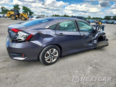 Trzecie zdjęcie samochodu z tyłu: 2018 HONDA CIVIC LX VIN:19XFC2F56JE206755 - miniatura