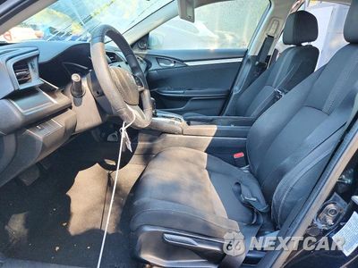 Zdjęcie 7 z 13 samochodu: 2017 HONDA CIVIC EX VIN:19XFC2F78HE052836 - miniatura